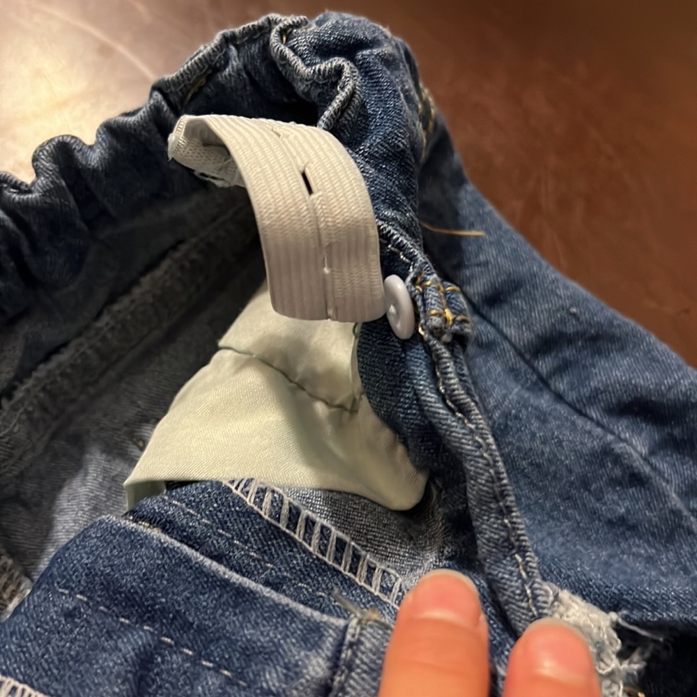 Have camo pockets - Picture 4 of 4